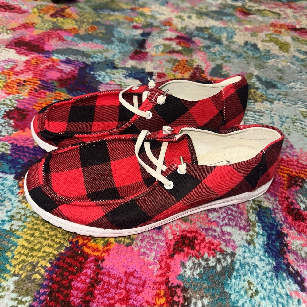 Red and Black Plaid Casual Shoes worn once see pics for condition
